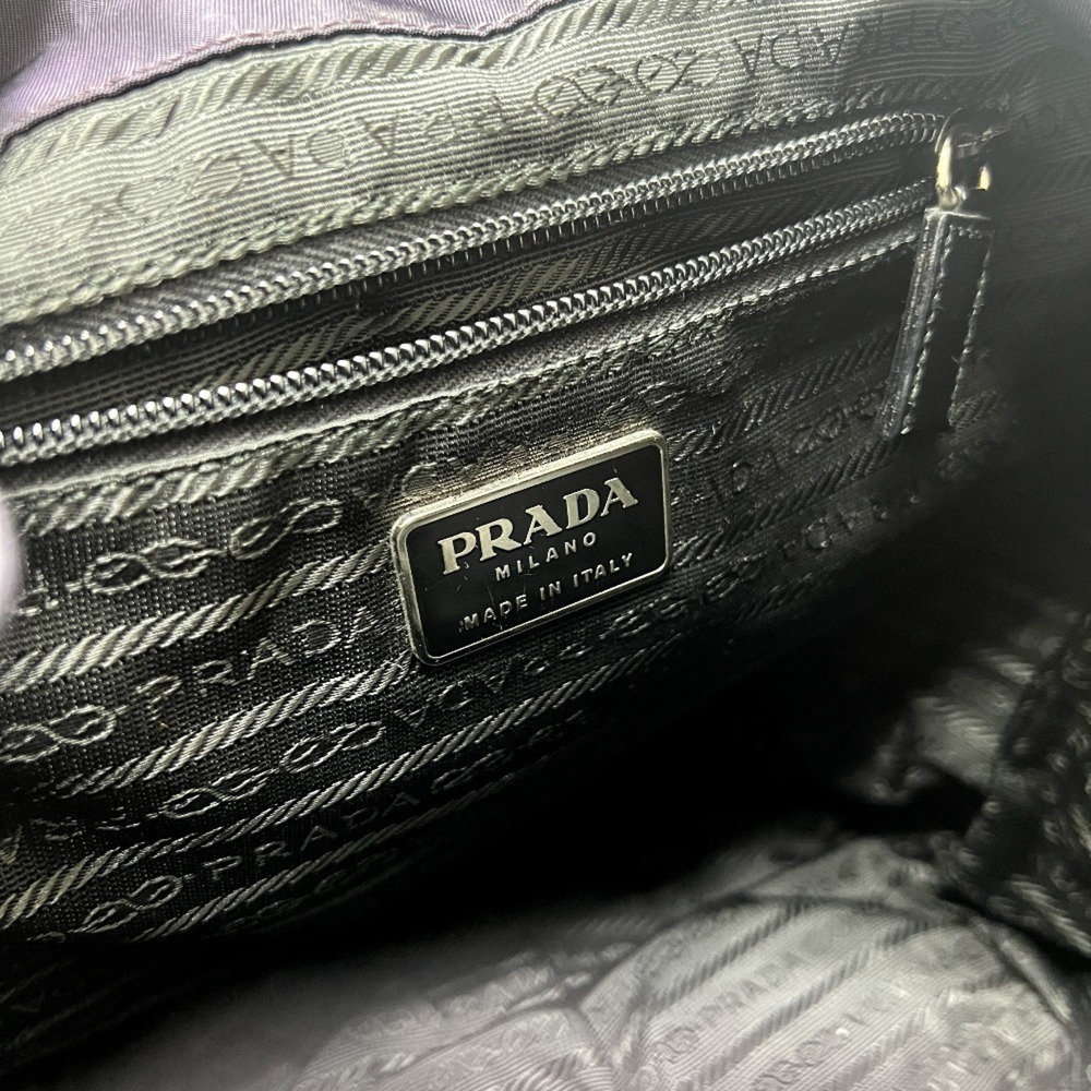 PRADA Bag - Picture 13 of 16